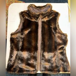 Old Navy Reversible Faux Fur Vest Brown Cotton Utility Vest Women’s XL